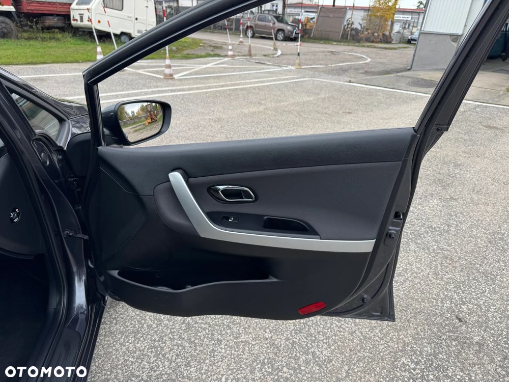 Kia Ceed 1.4 CVVT Dream Team Edition - 27