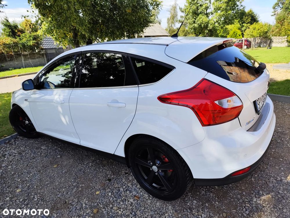 Ford Focus - 12