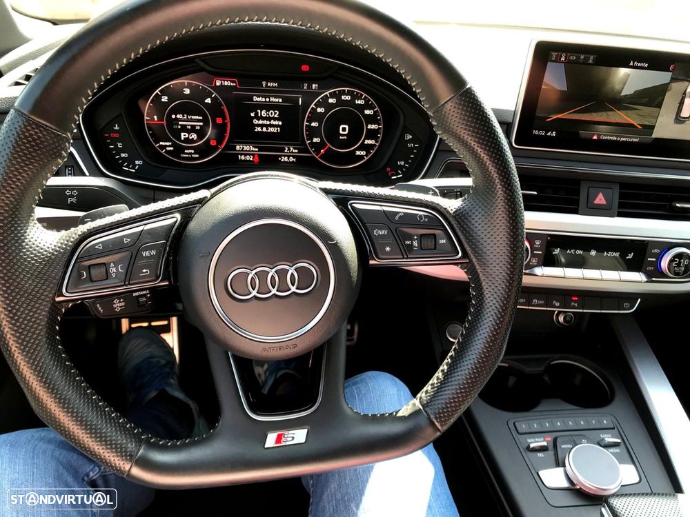 Audi A4 Avant - 4