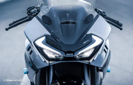 CF Moto 675SR-R Nova 2025 - 11