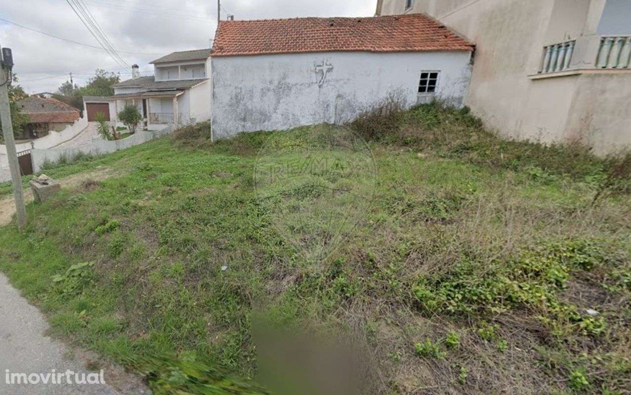 Moradia T2 para venda - Grande imagem: 2/3