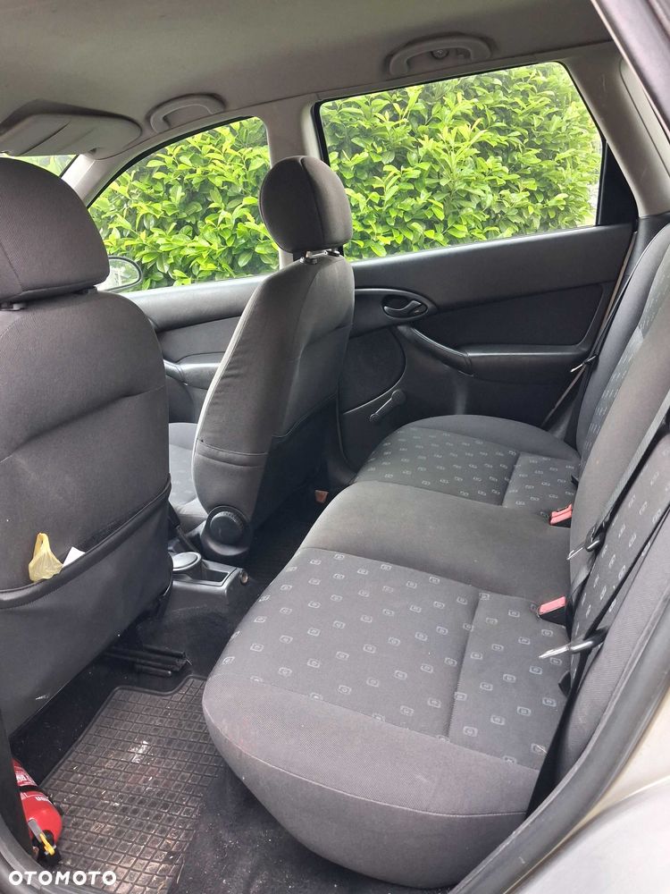 Ford Focus - 7