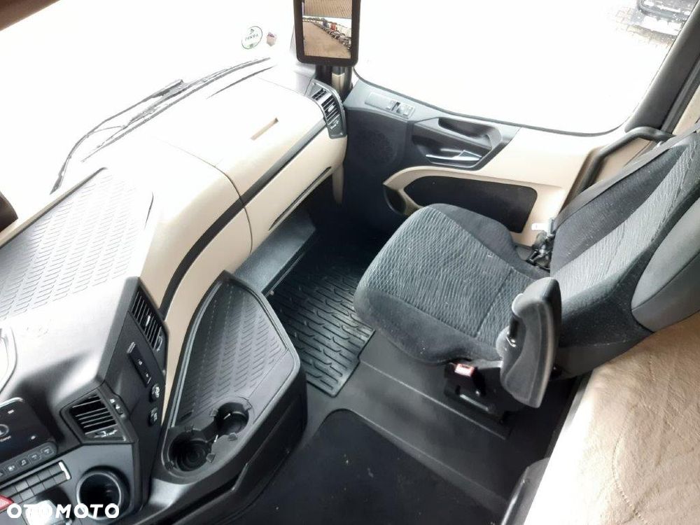 Mercedes-Benz ACTROS 1848 - 23
