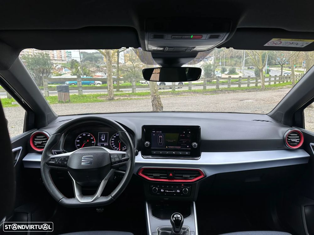 SEAT Arona 1.0 TSI FR - 23