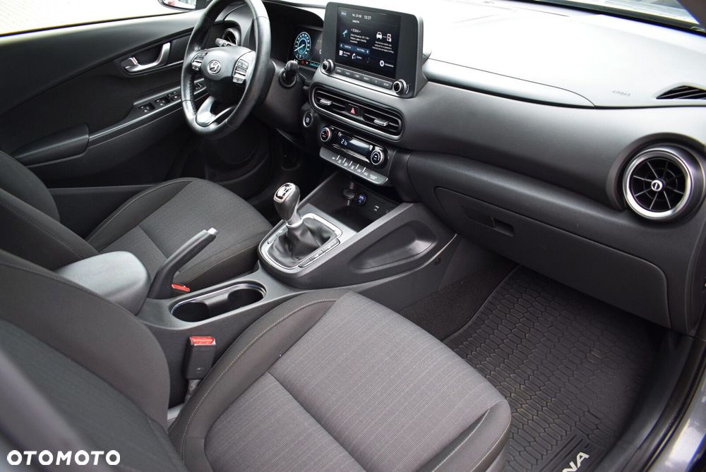 Hyundai Kona - 15