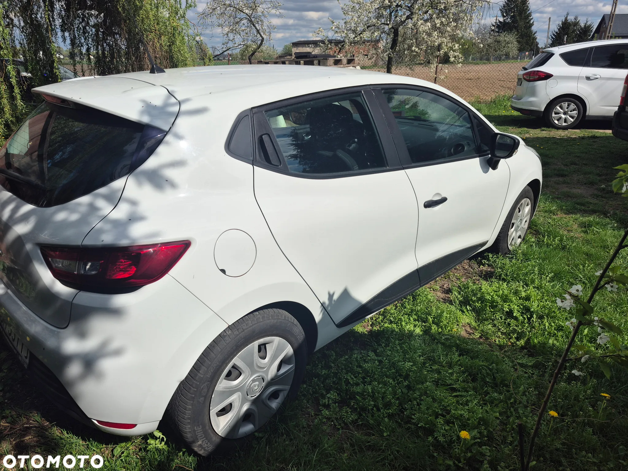 Renault Clio - 2