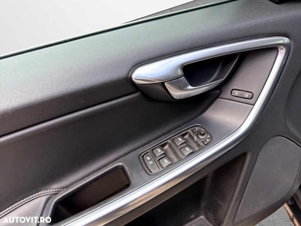 Volvo XC 60 - 20