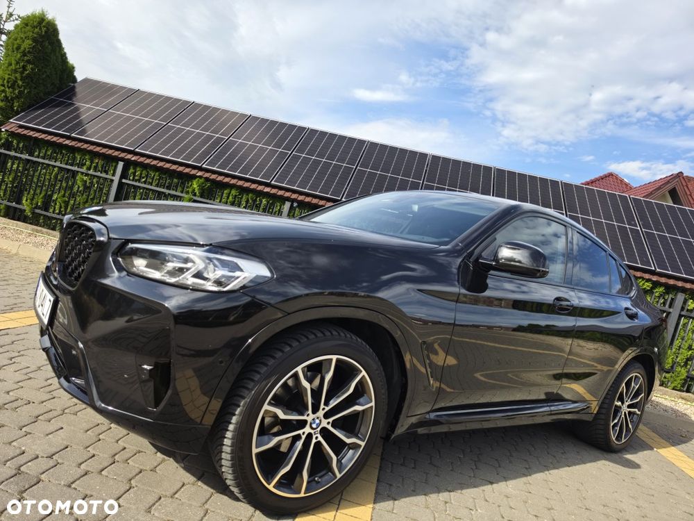 BMW X4 xDrive20d sport - 1