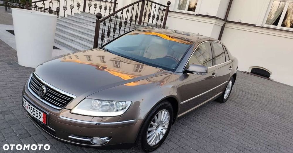 Volkswagen Phaeton - 2