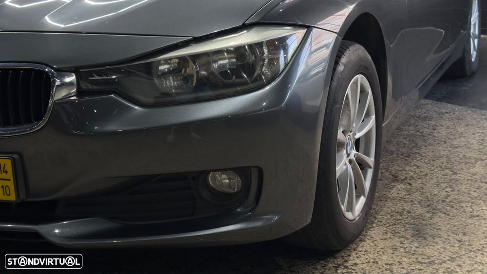 BMW 318 d Line Sport - 9