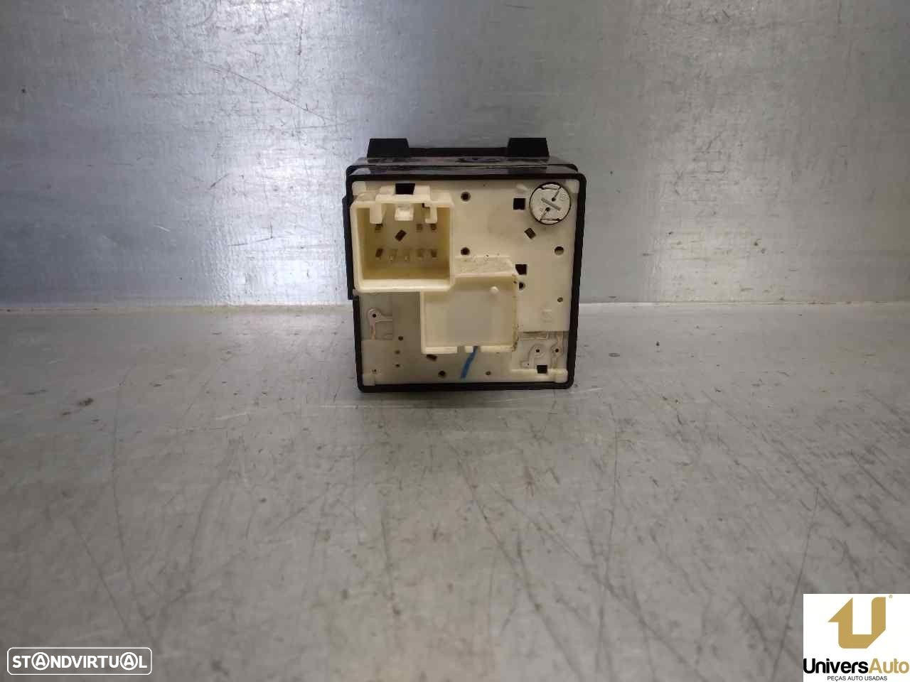COMANDO LUZES TABLIER JAGUAR S-TYPE 1999 -XR8311654AG - 2