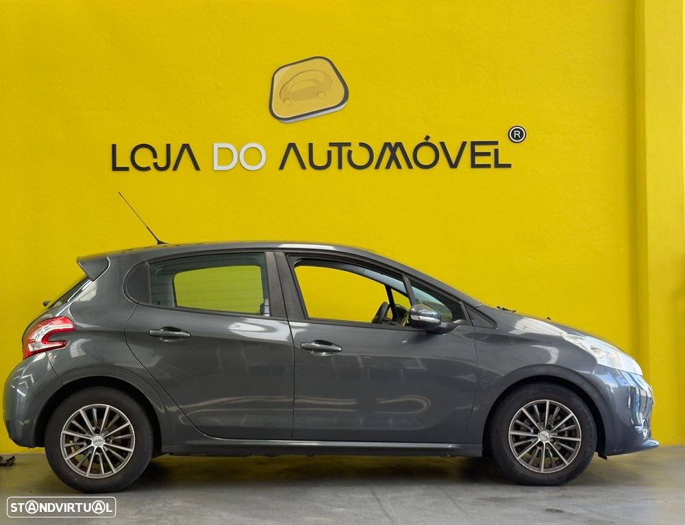 Peugeot 208 1.6 e-HDi Allure - 6