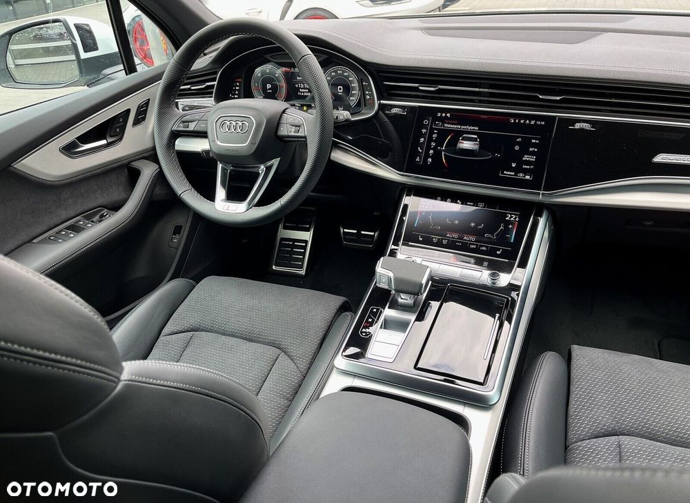 Audi Q7 - 11