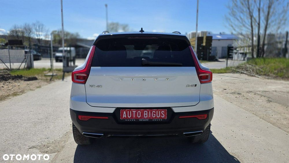 Volvo XC 40 - 8