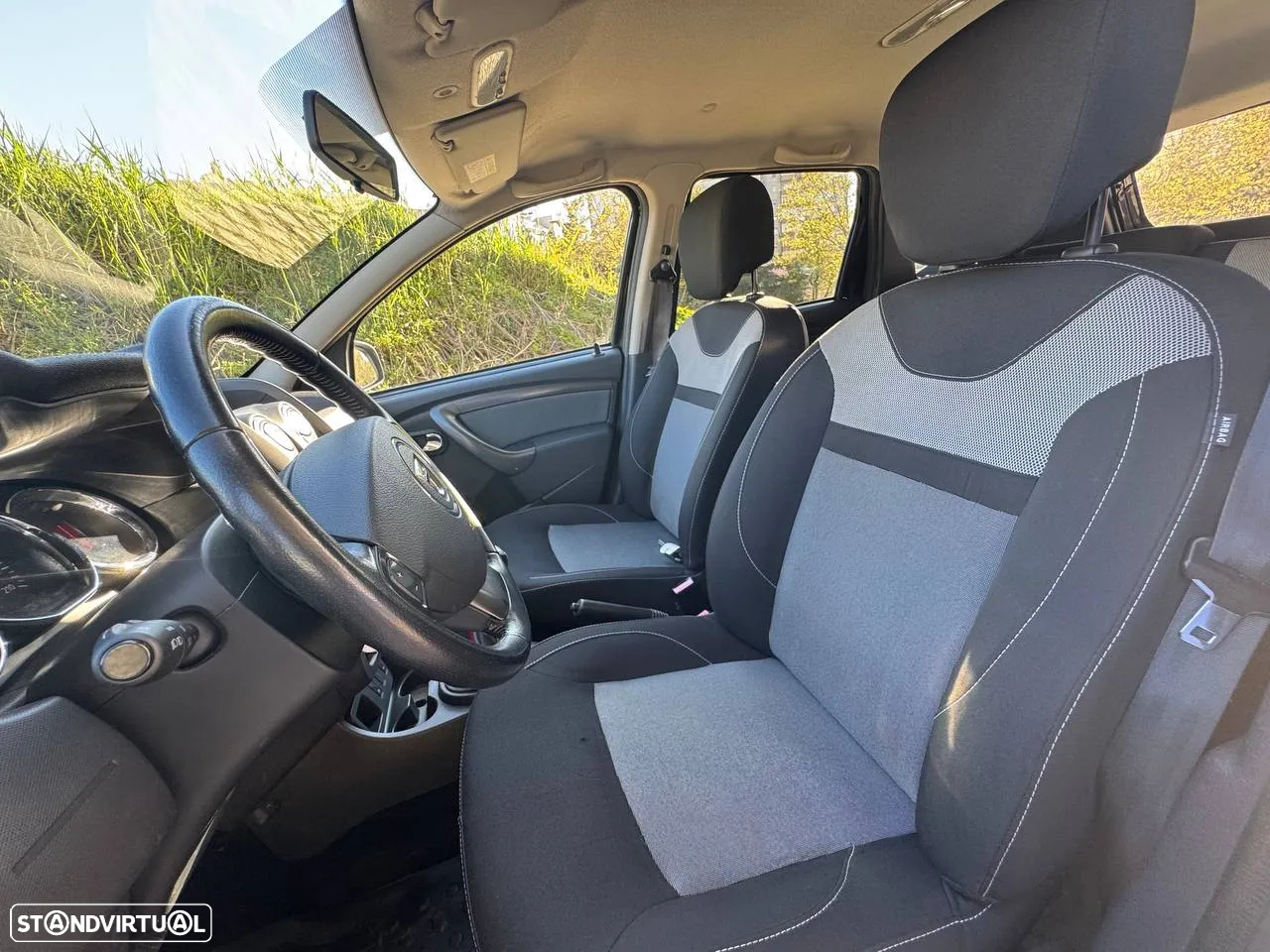 Dacia Duster 1.2 TCe Pack - 6
