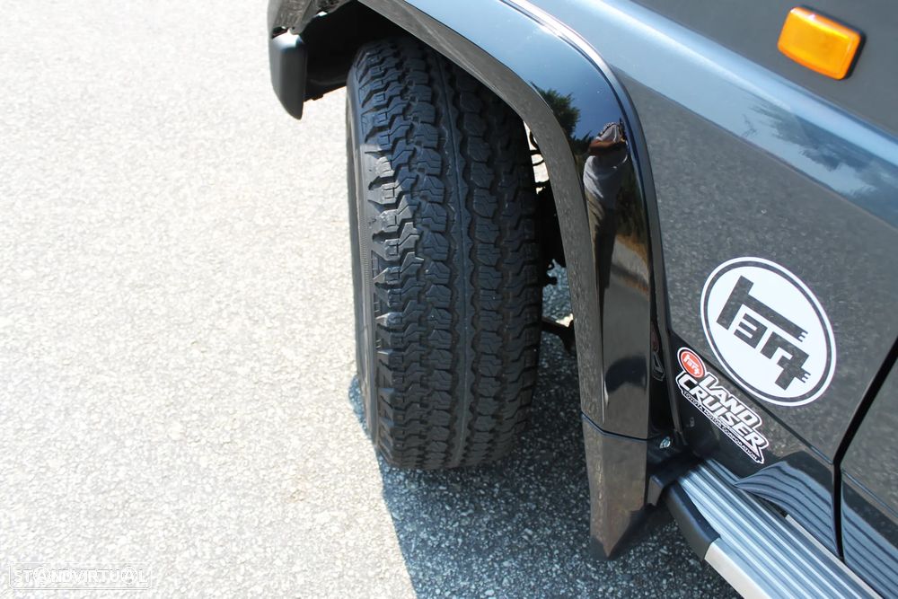 Toyota Land Cruiser 3.0 VX TD - 21