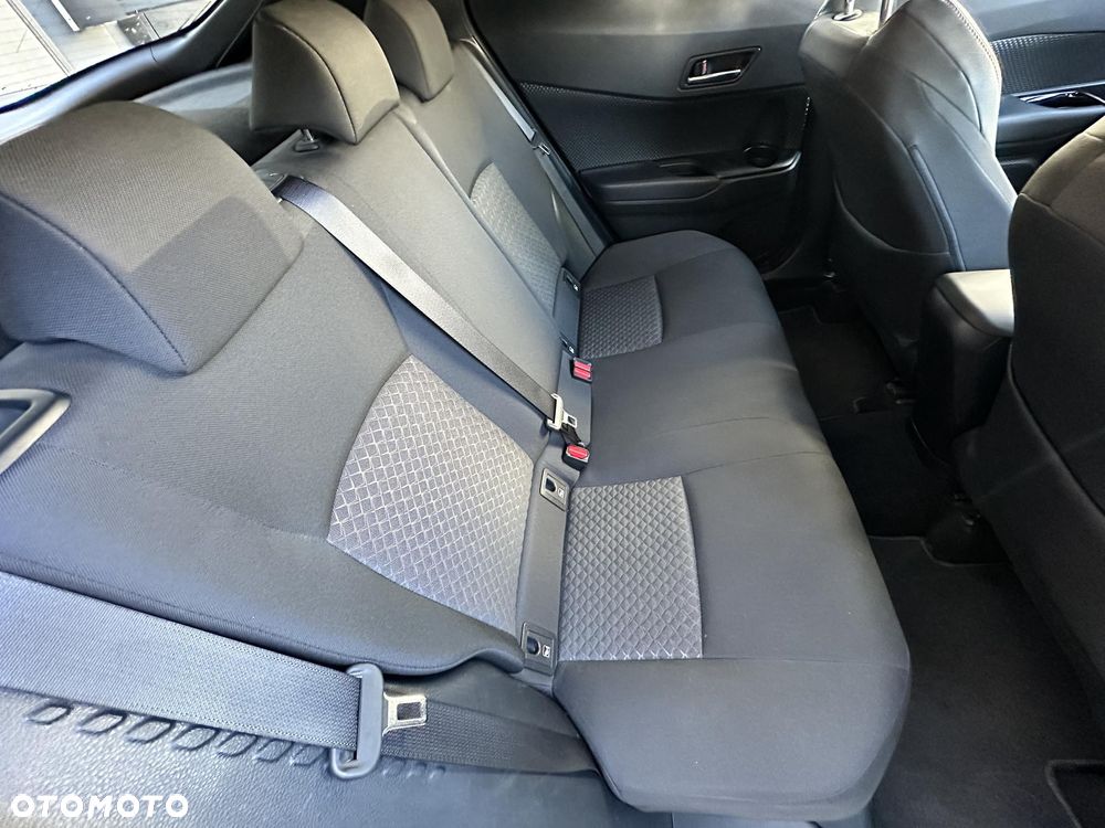Toyota C-HR 1.8 Hybrid GPF Style - 17