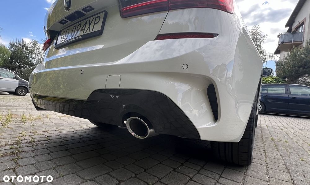 BMW Seria 3 320d xDrive M Sport - 6