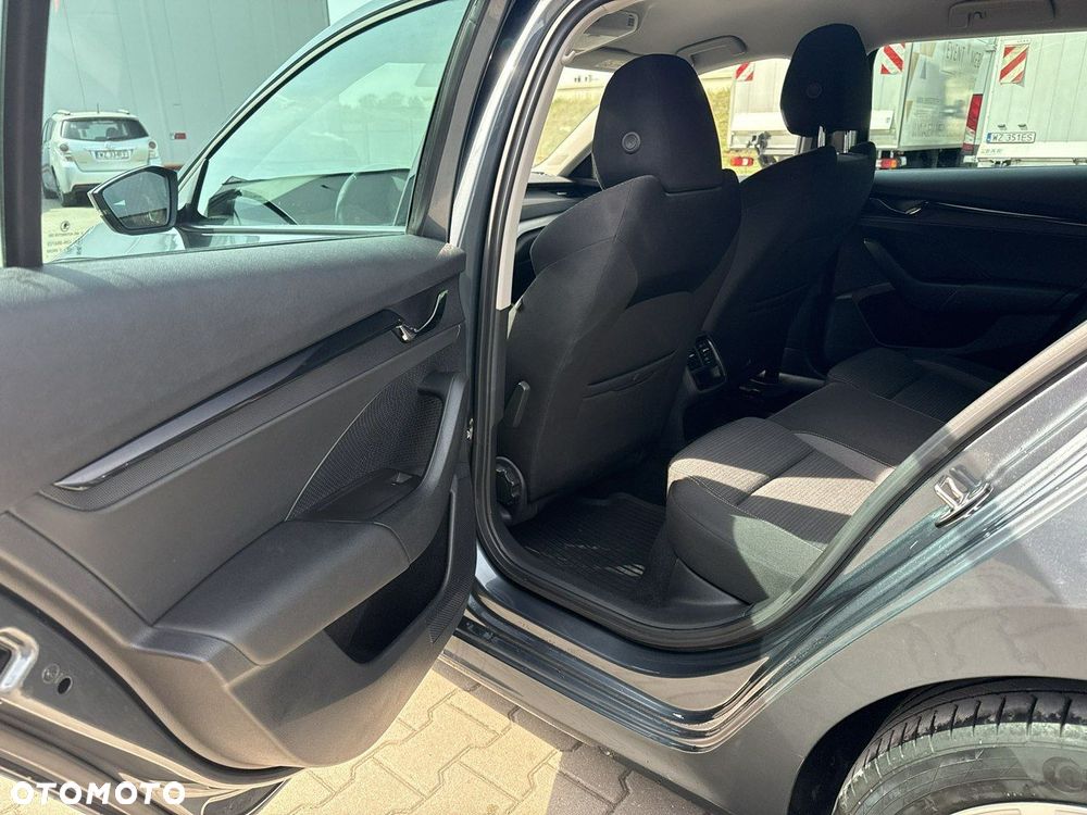 Skoda Octavia - 14