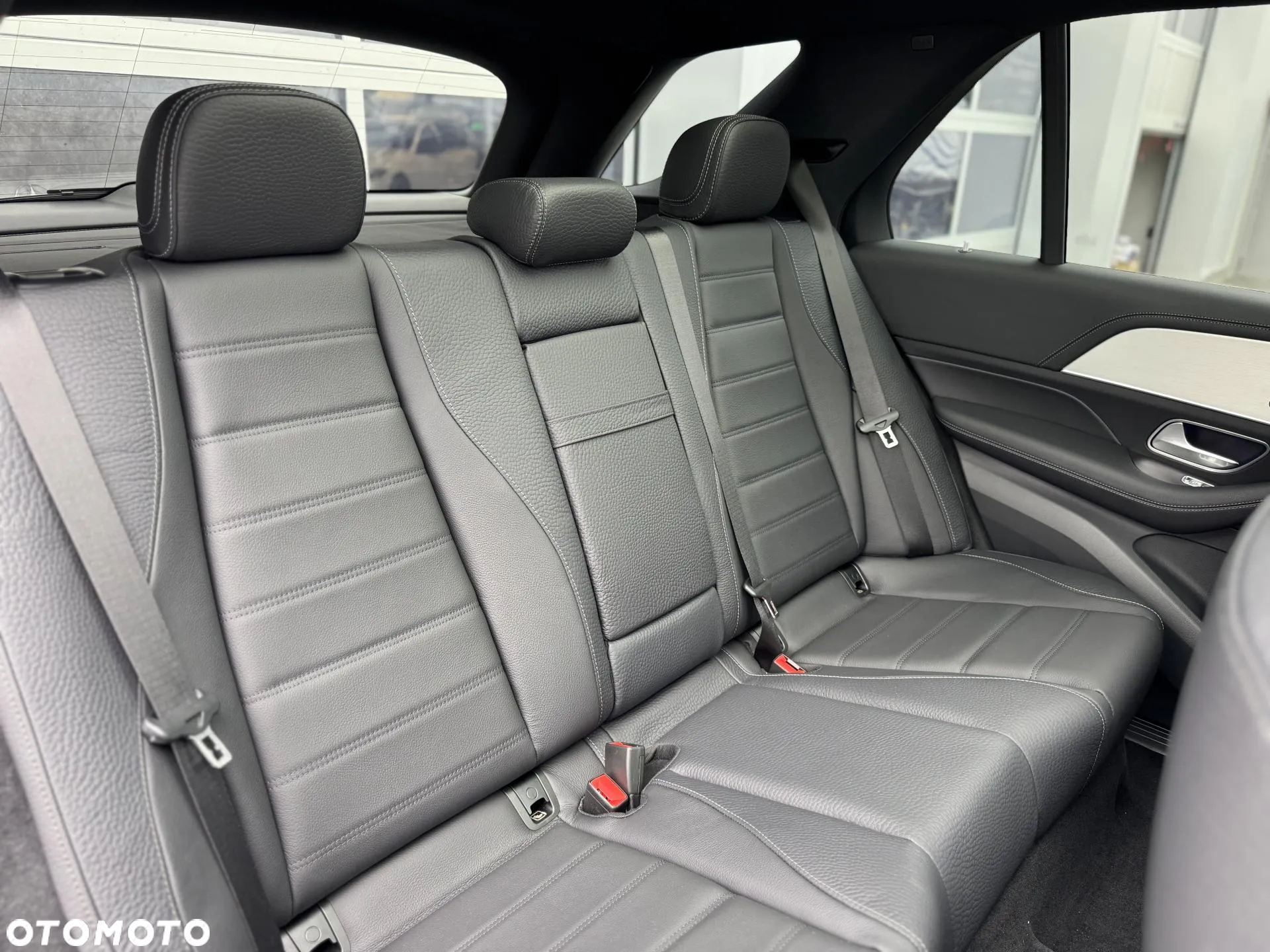 Mercedes-Benz GLE 450 d 4Matic 9G-TRONIC AMG Line Advanced Plus - 13