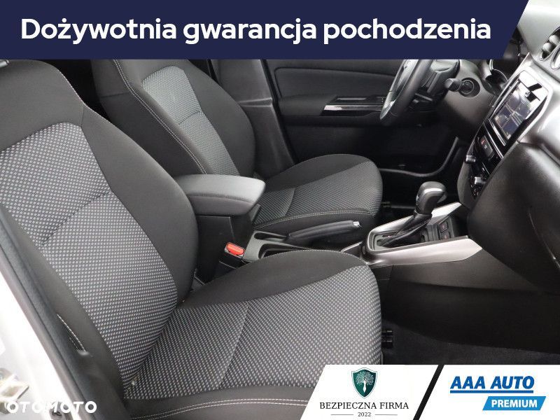 Suzuki Vitara - 11