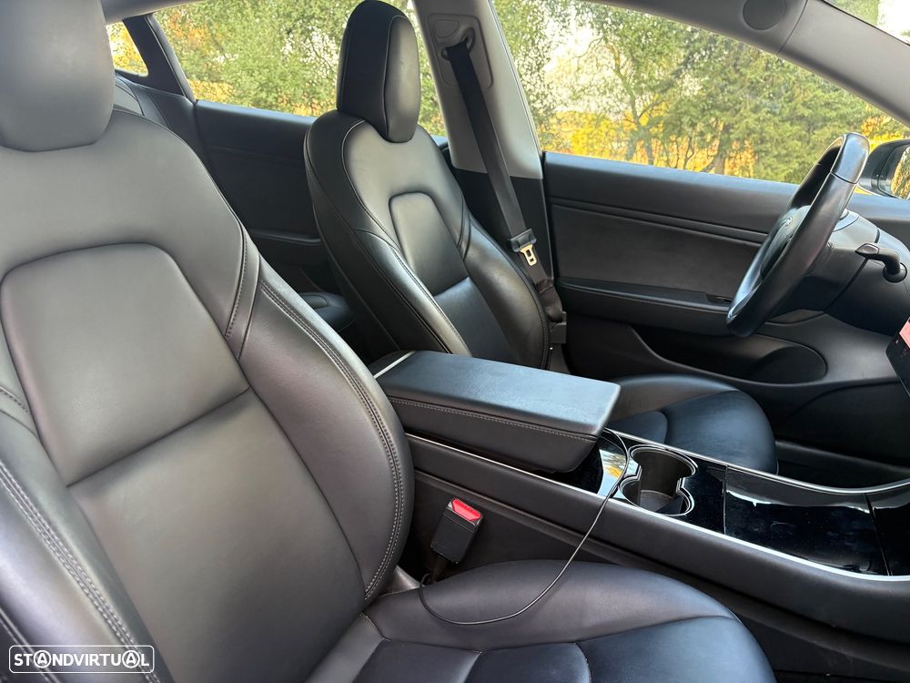 Tesla Model 3 Long-Range Dual Motor AWD - 9