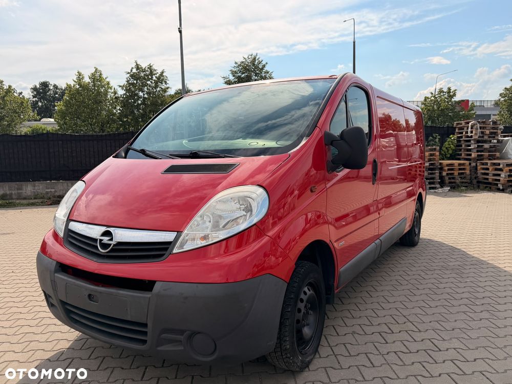 Opel Vivaro Long - 2