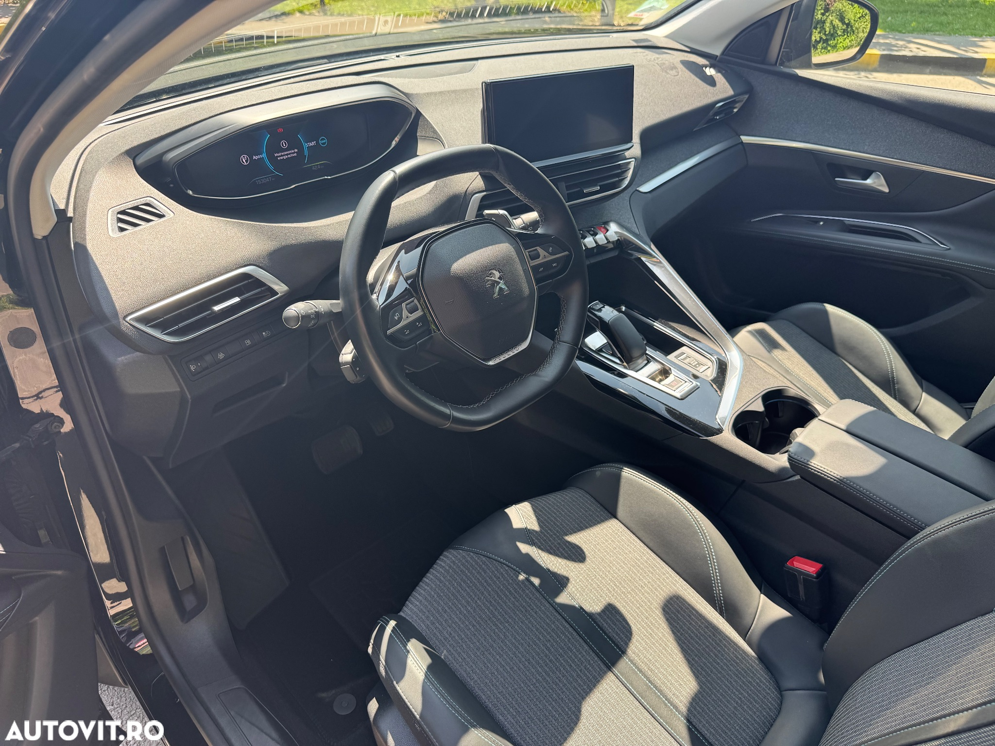 Peugeot 3008 PHEV EAT8 Allure - 9