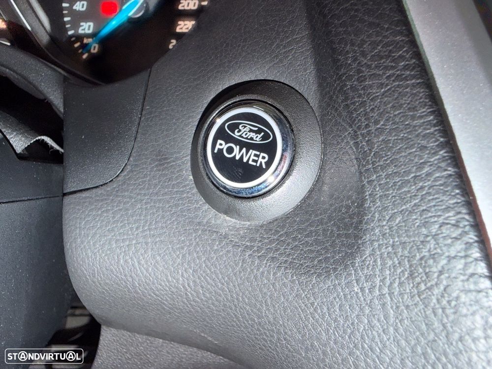 Ford Focus SW 1.6 TDCi Titanium Best - 21