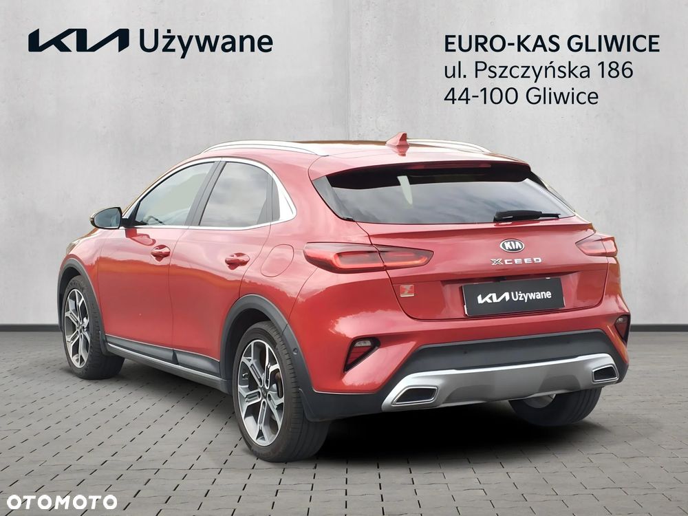 Kia XCeed 1.6 T-GDI L Business Line DCT - 3