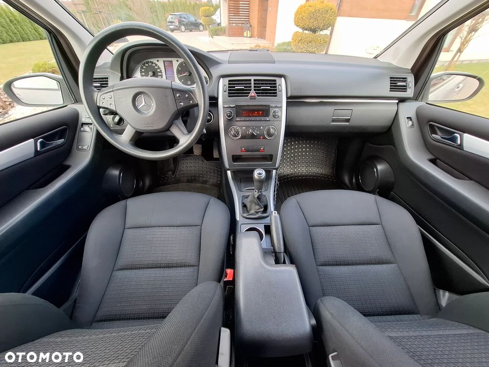 Mercedes-Benz Klasa B 170 Special Edition - 34