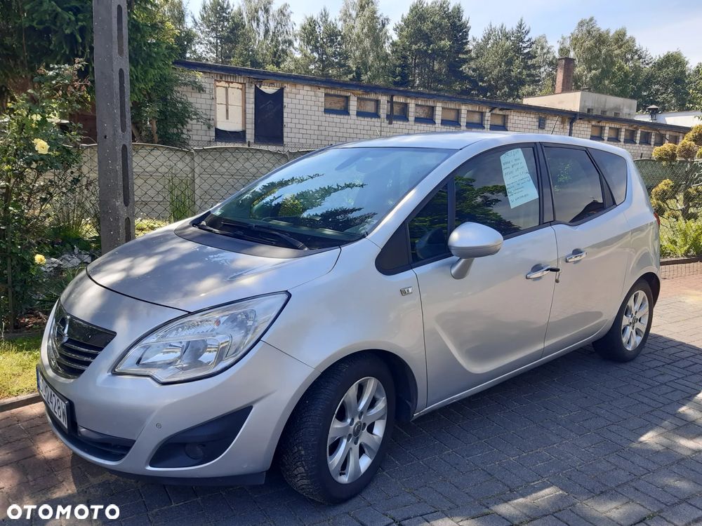 Opel Meriva 1.7 CDTI Cosmo - 1