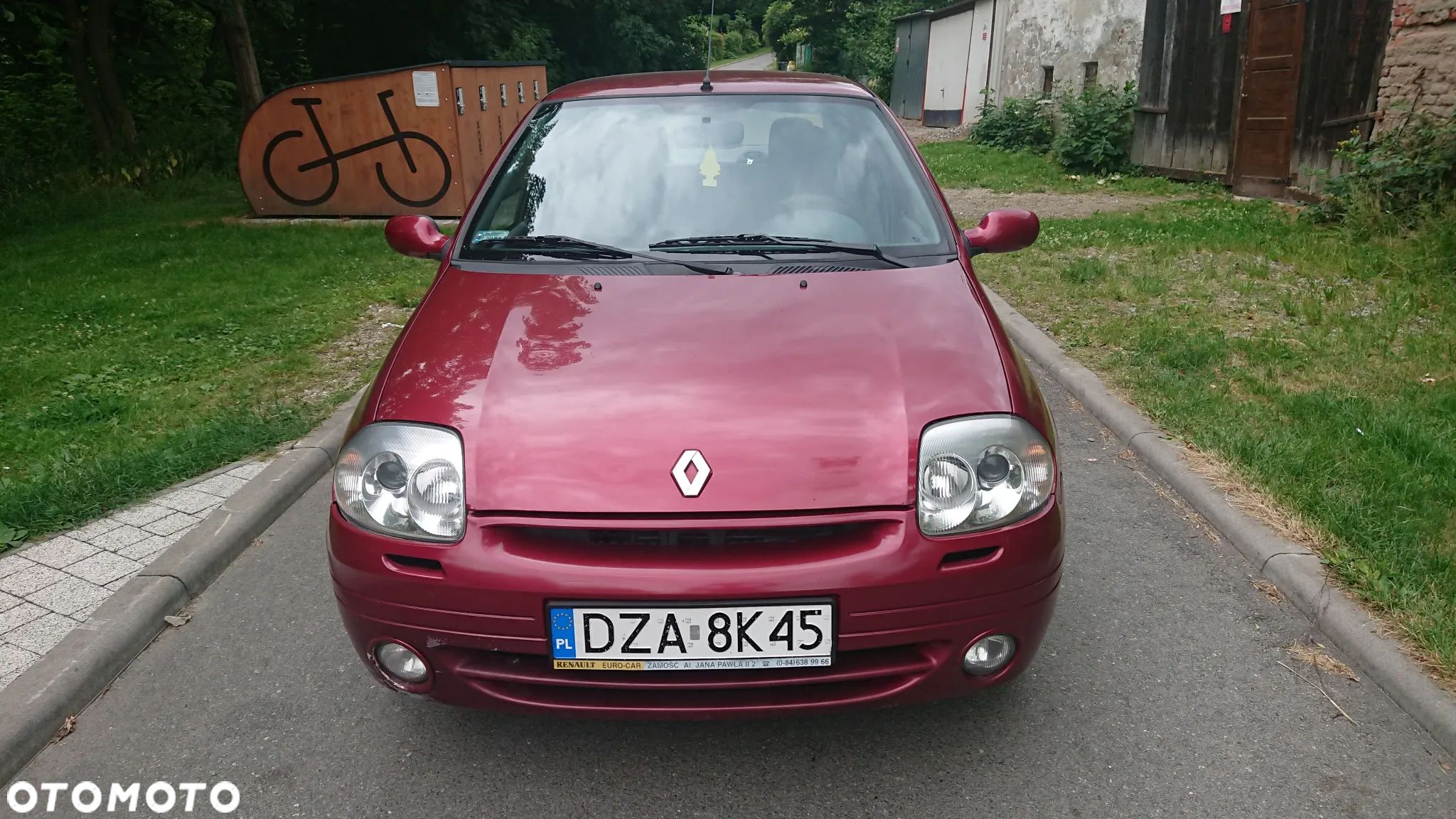 Renault Thalia 1.4 RT 16V - 1