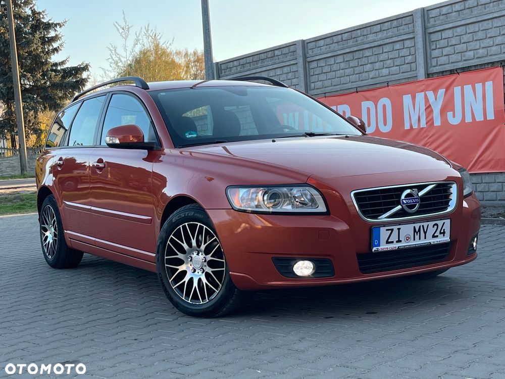Volvo V50 DPF D3 Kinetic - 1
