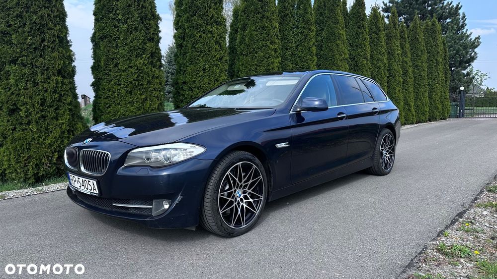 BMW Seria 5 530d xDrive - 1