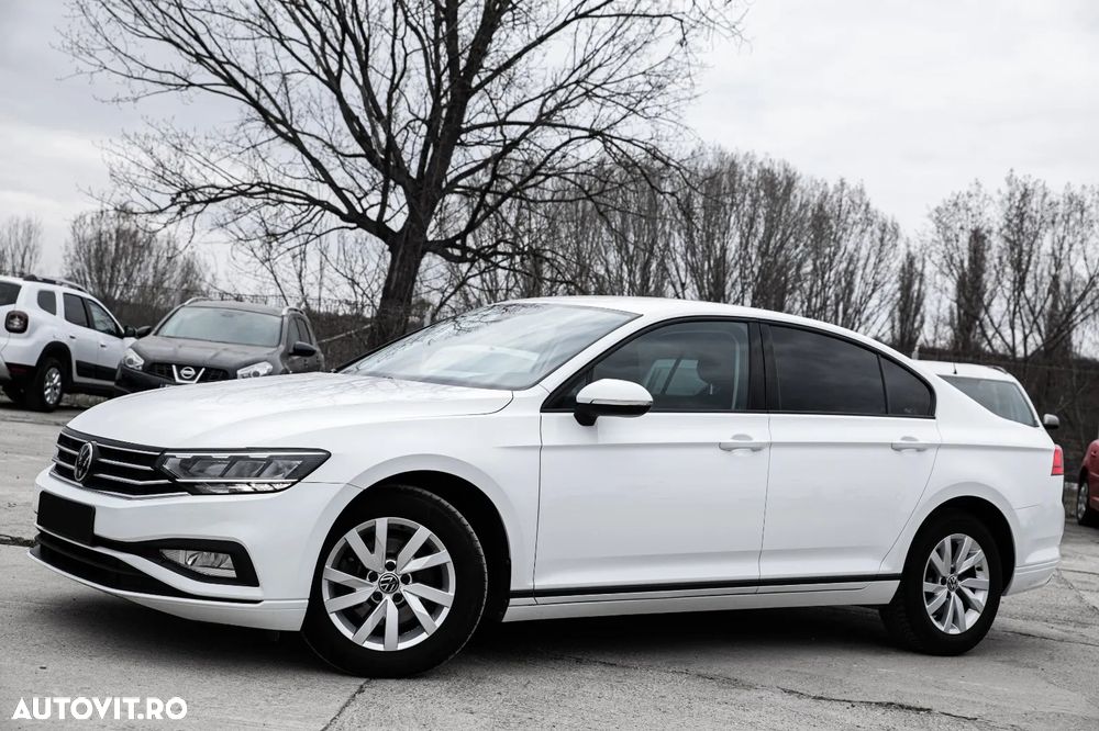 Volkswagen Passat 2.0 TDI SCR DSG Business - 1