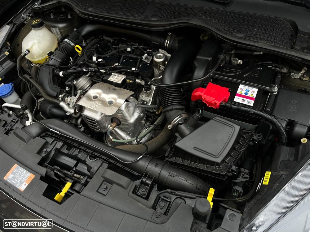 Ford Fiesta 1.0 EcoBoost ST-Line - 47