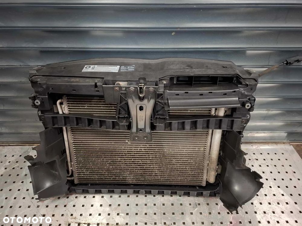 PAS PRZEDNI PRZÓD CHŁODNICE VW GOLF VI 1,4 08-13 - 1