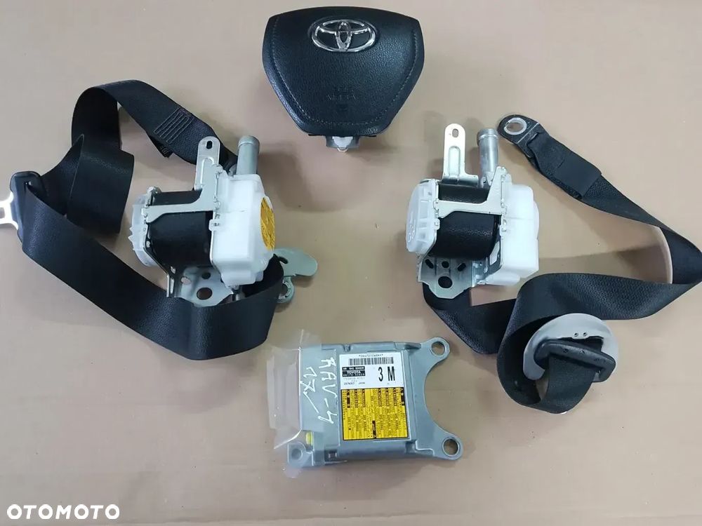TOYOTA RAV 4 IV PODUSZKA  KIEROWCY PASY SENSOR W ORGINALE - 1