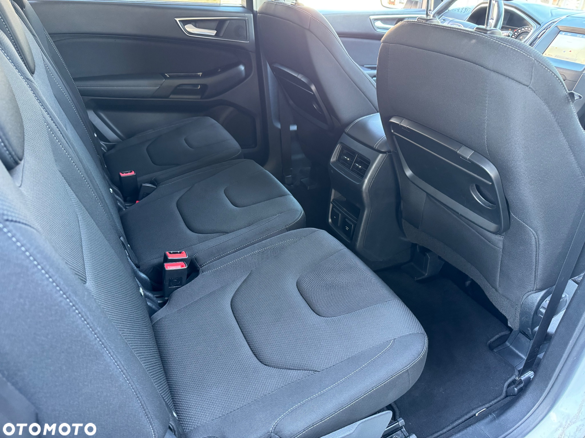 Ford S-Max - 31