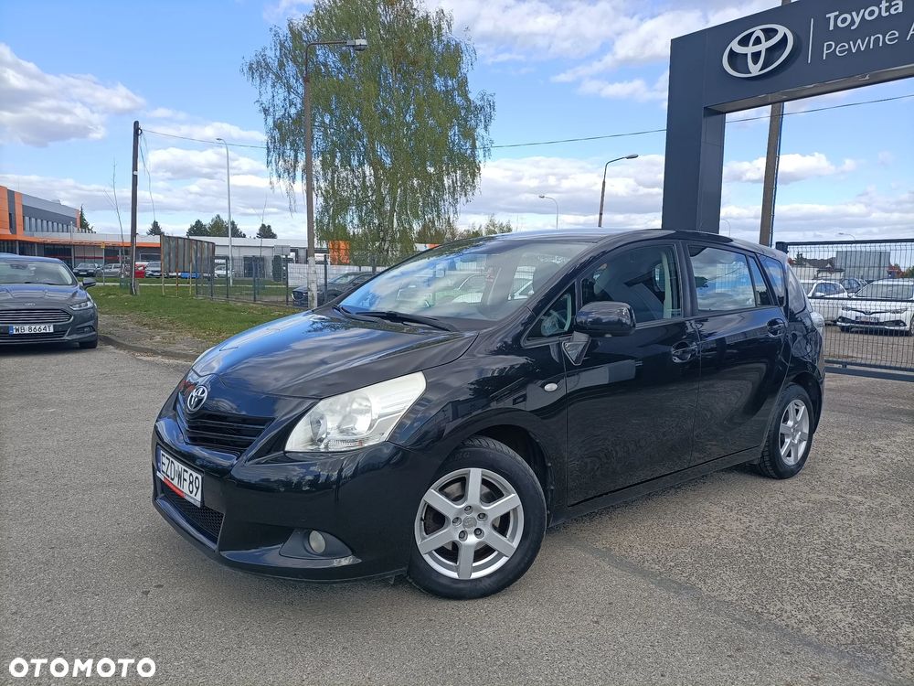 Toyota Verso 2.0 D-4D - 1