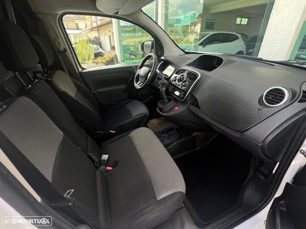 Renault 1.5 DCI Business 3 Lugares - 15