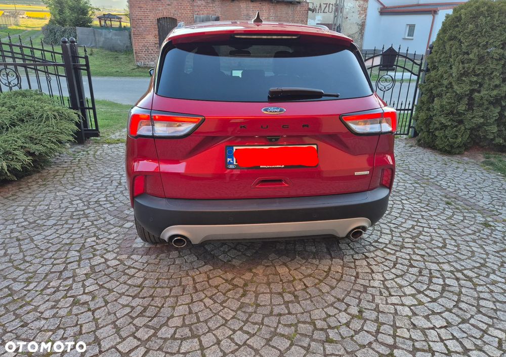 Ford Kuga - 4