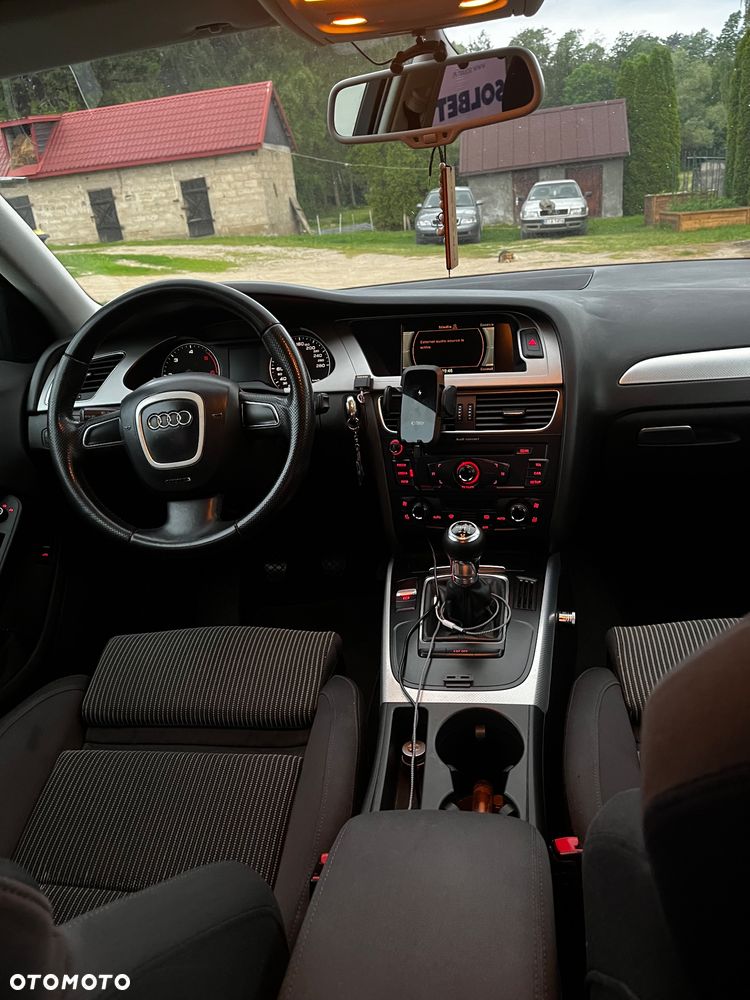 Audi A4 Limousine 2.0 TDI - 18