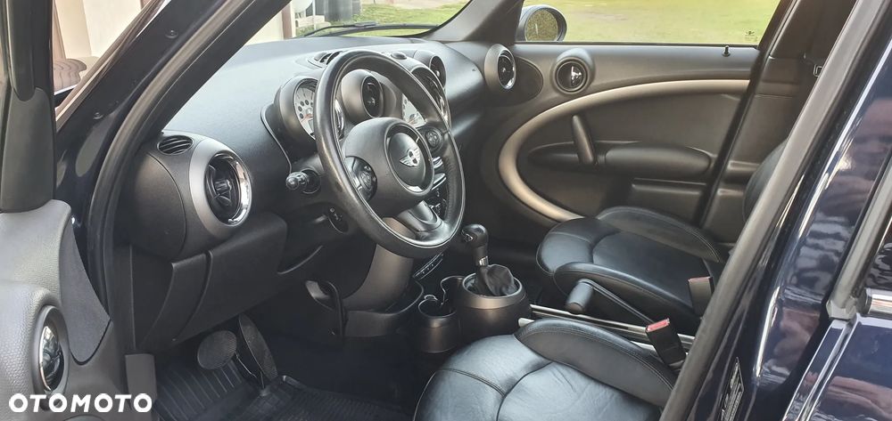 MINI Countryman Cooper D ALL4 - 17