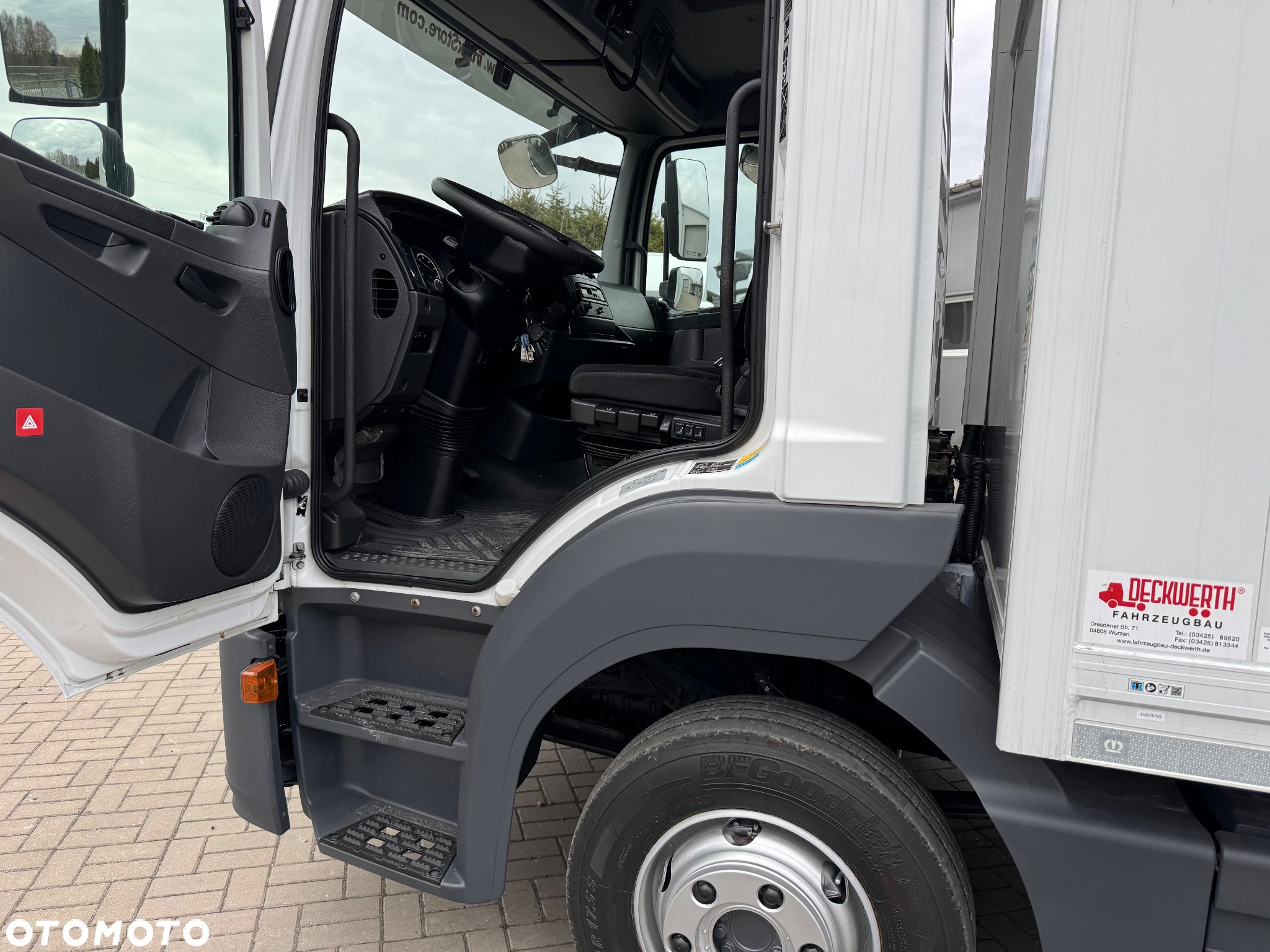 Mercedes-Benz ATEGO 1221 CHŁODNIA 7.3m + WINDA - 27
