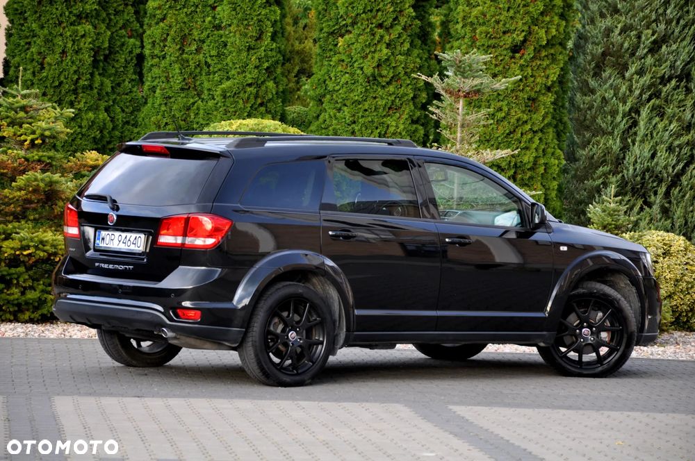 Fiat Freemont 2.0 Multijet 16V DPF Automatik Allrad Black Code - 20