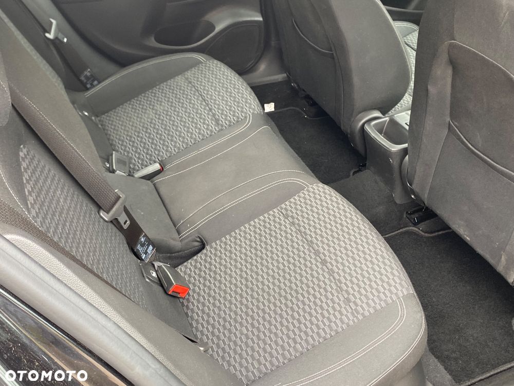 Opel Astra 1.6 CDTI Dynamic - 4