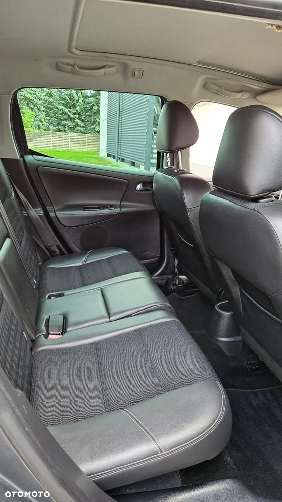 Peugeot 207 Outdoor 1.6 - 8