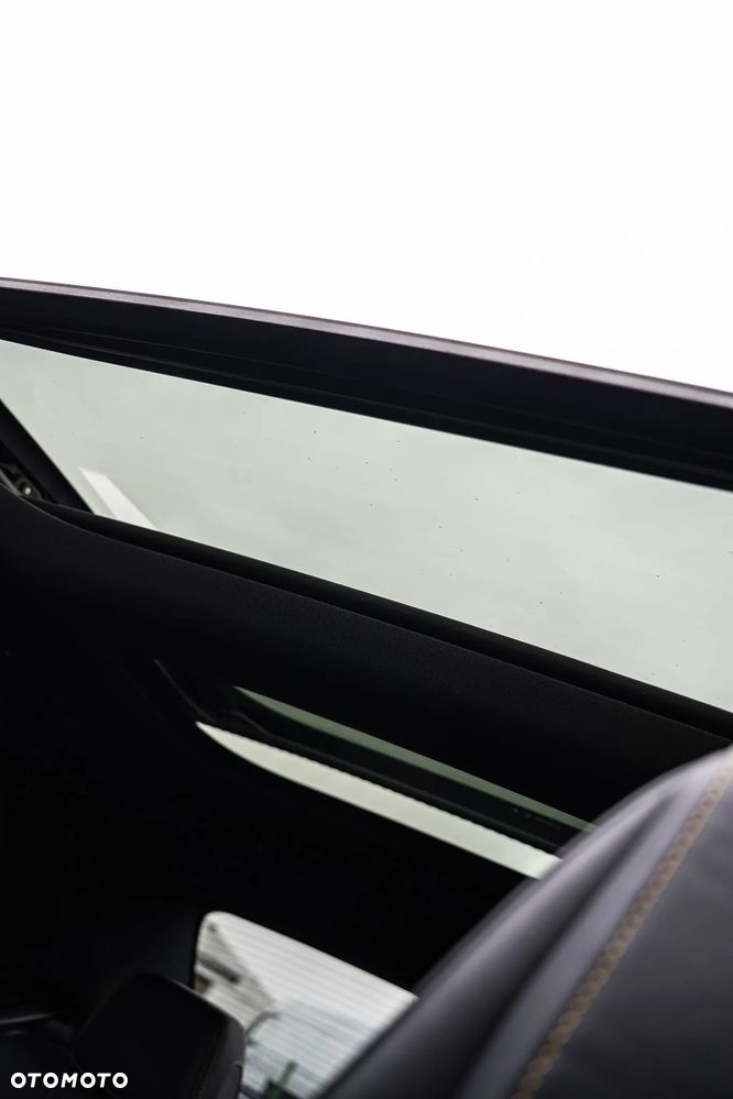 Mercedes-Benz Klasa E AMG 63 S 4-Matic+ - 40